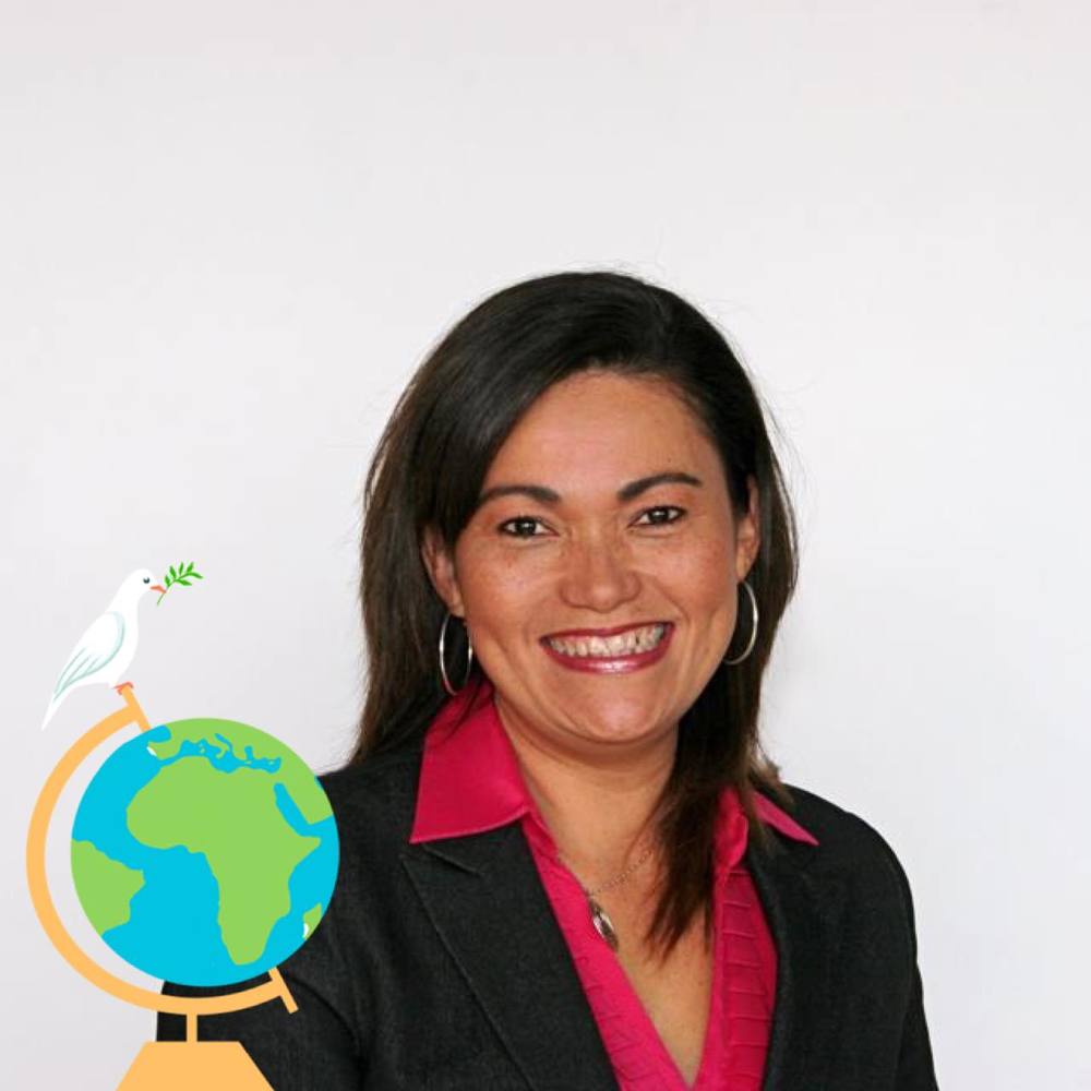 Meet your Posher, Evelyn